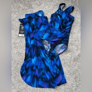 Miraclesuit and matching Pareo/sarong